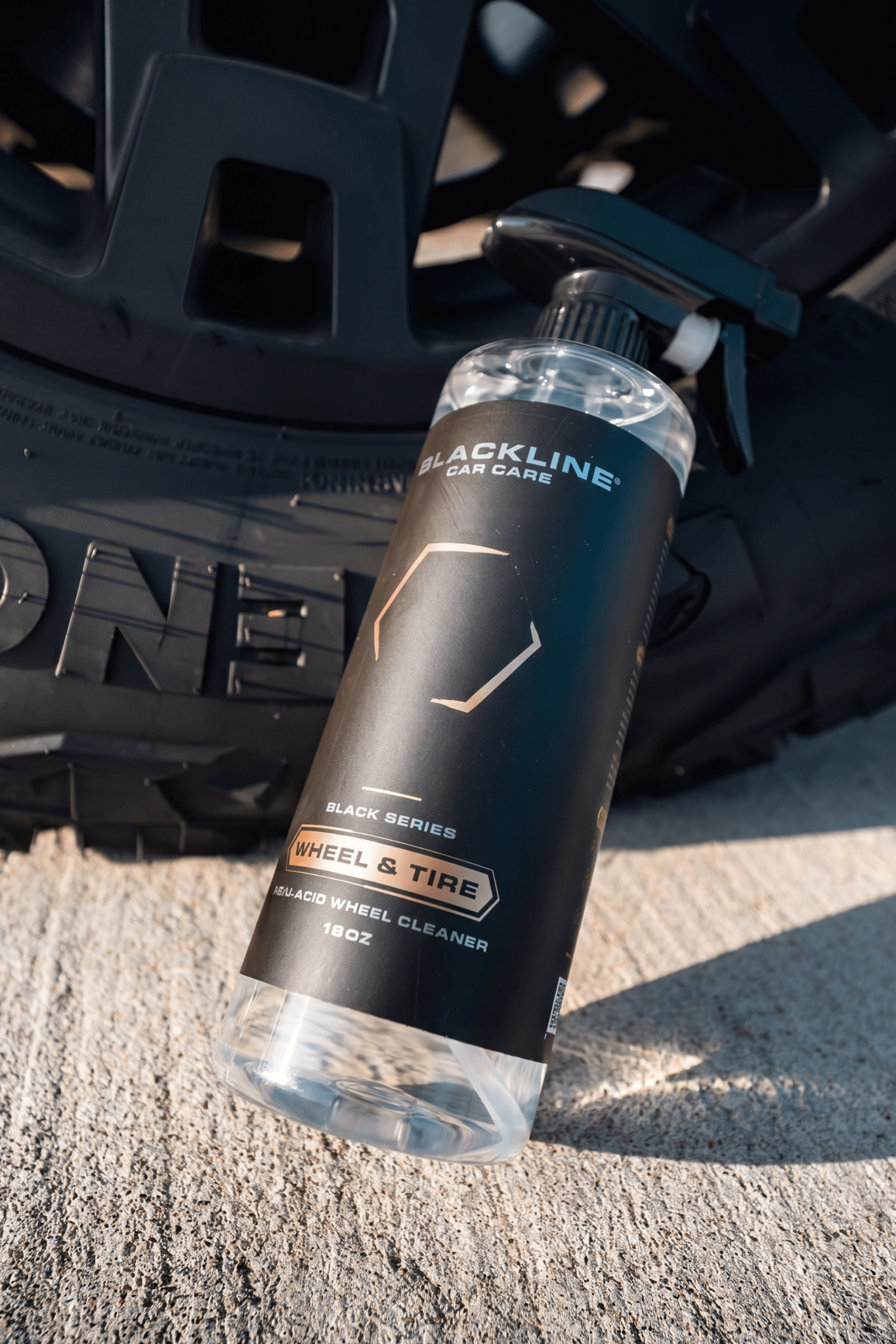 BLACKLINE® WHEEL N' TIRE CLEANER